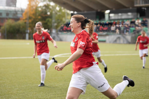 联赛中与球 联赛中与球