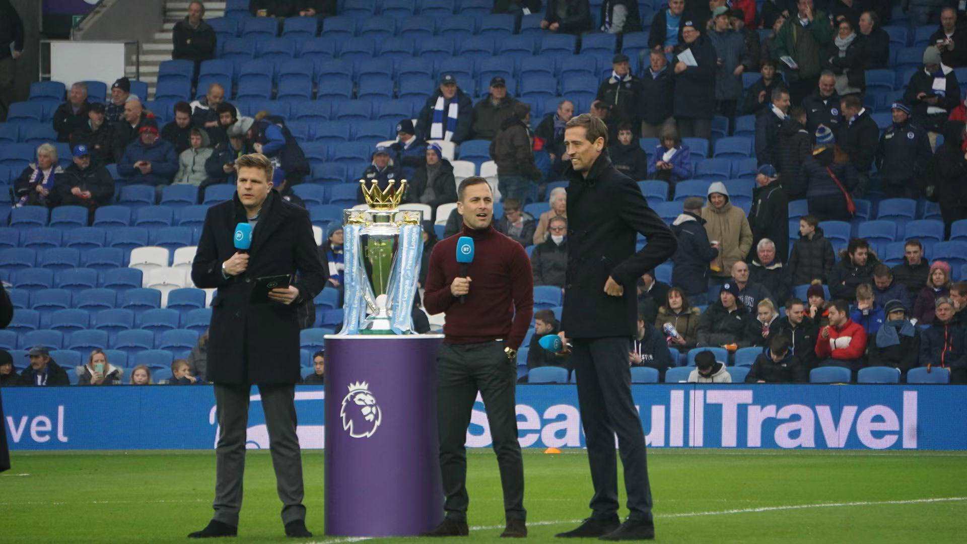 他们在稳固 他们在稳固